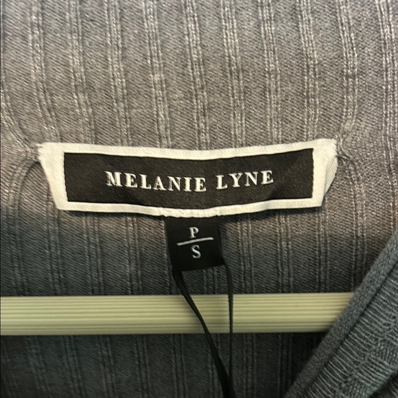 Grey Lightweight Knit Long Sleeve Top - Picture 2 of 6